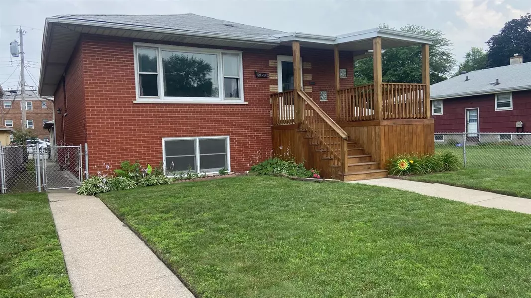 2720 164th PL, Hammond, IN 46323