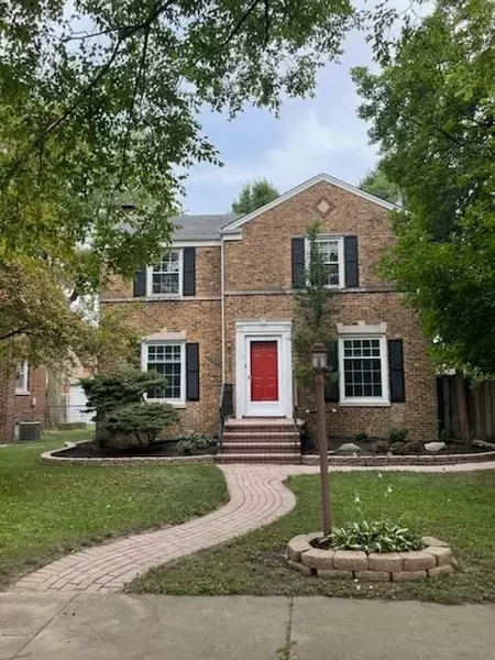 240 Gregory AVE, Munster, IN 46321