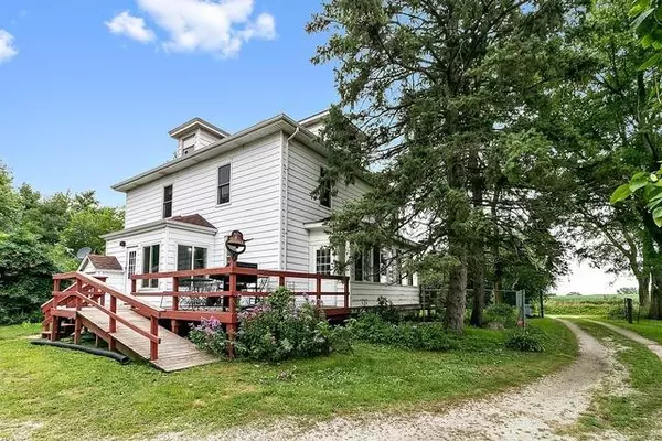 231 E Corning RD, Beecher, IL 60401