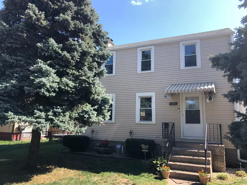 1206 Hoffman ST, Hammond, IN 46327
