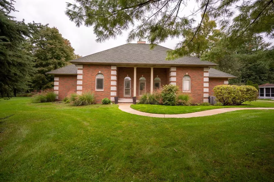 2229 Brook Hollow CT, Long Beach, IN 46360