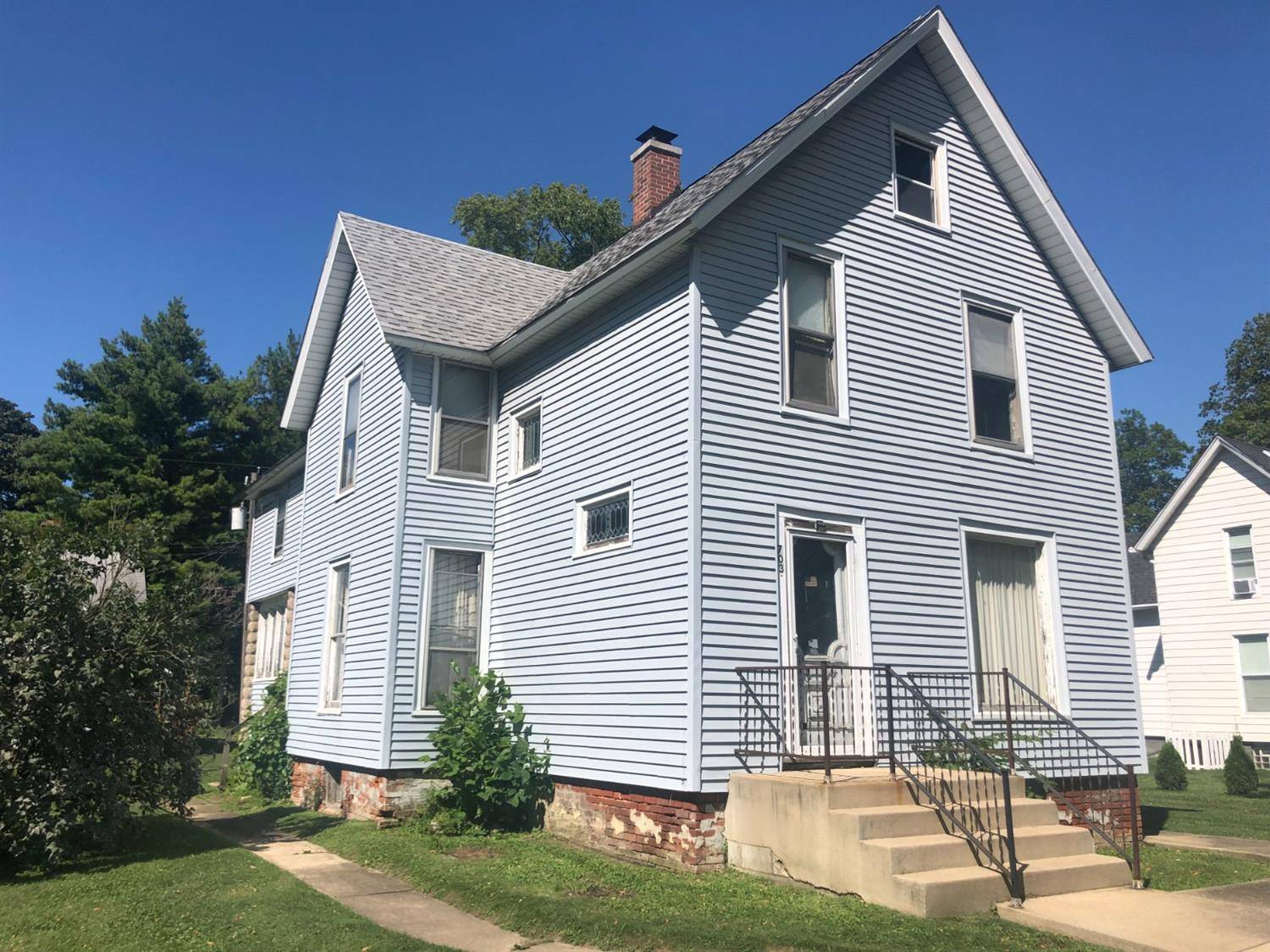 703 Jefferson ST,  Valparaiso,  IN 46383
