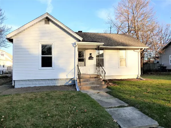 806 Lafayette ST, Valparaiso, IN 46383