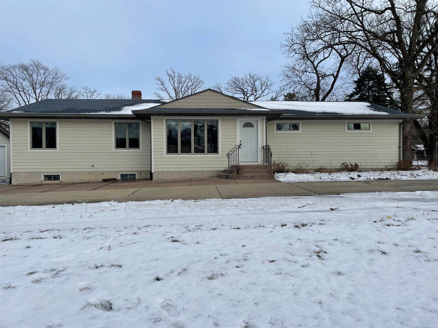 12520 W 85th AVE, St. John, IN 47373