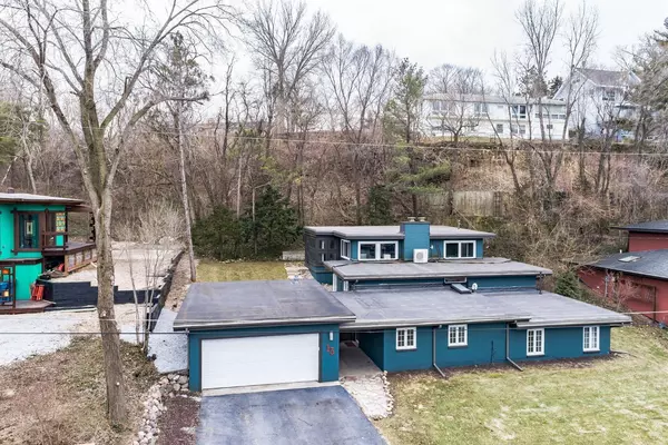 Portage, IN 46368,15 Turret RD