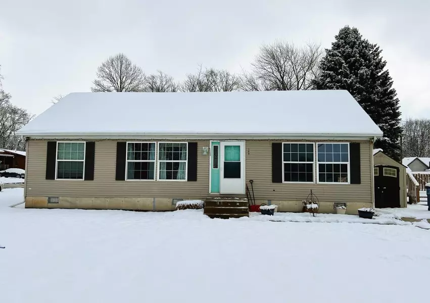 108 Railroad ST, Westville, IN 46391