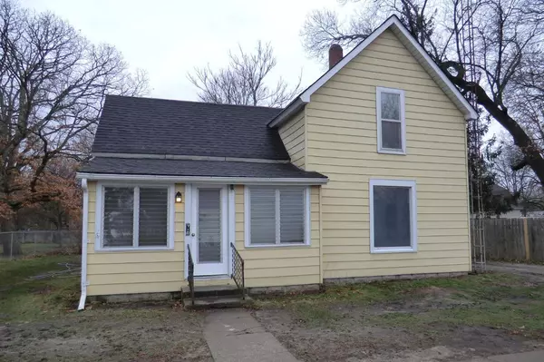 Knox, IN 46534,710 E Lake ST