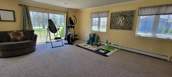 Knox, IN 46534,4228 E 216