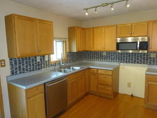 Knox, IN 46534,401 W Adams ST