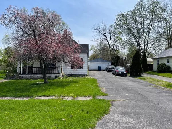 309 E Walnut ST, Morocco, IN 47963