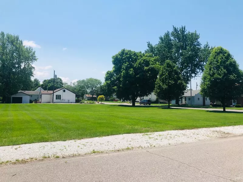 0 E Carrol ST, Kentland, IN 47951