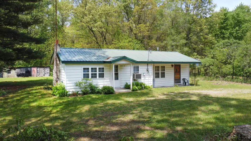 7199 S 200, North Judson, IN 46366