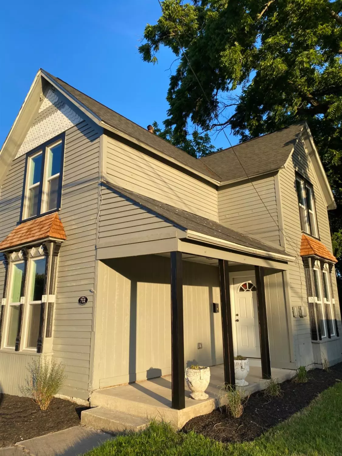 Lowell, IN 46356,712 E Commercial AVE