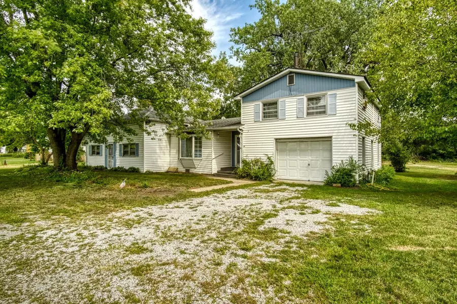 23811 Parrish AVE, Schneider, IN 46376