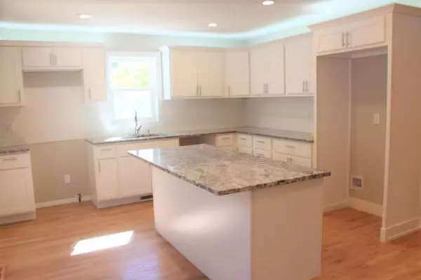 Knox, IN 46534,8985 E 50