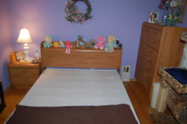 Merrillville, IN 46410,7035 Van Buren ST