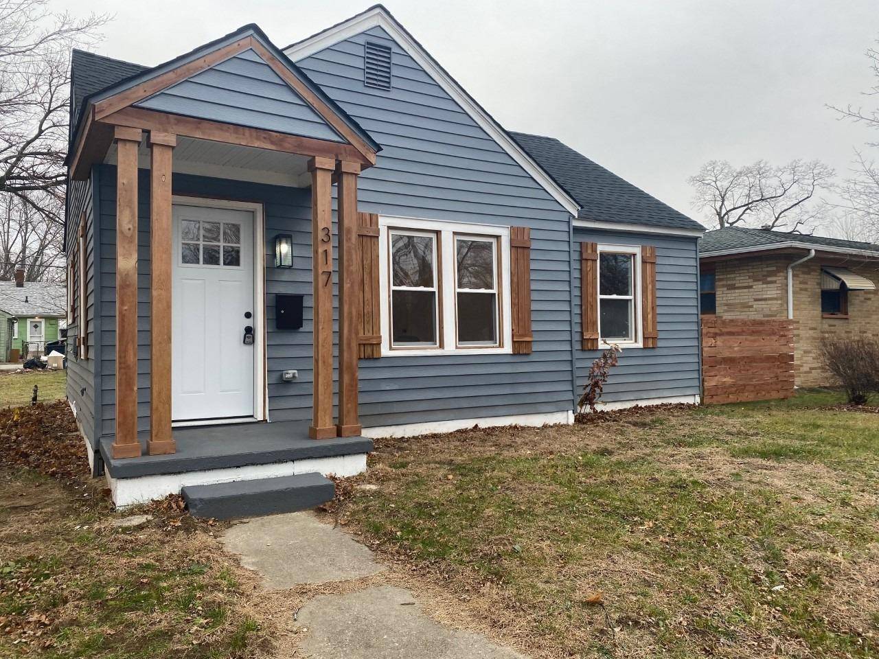 Michigan City, IN 46360,317 N Woodland AVE