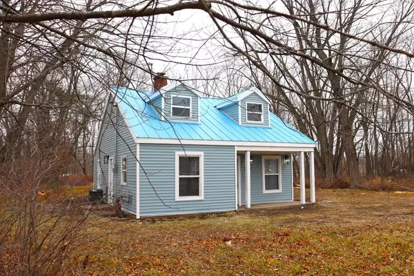 749 N 200, Valparaiso, IN 46385