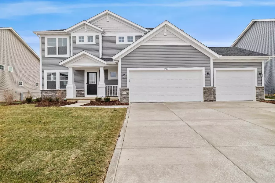 11763 Perry ST, Winfield, IN 46307