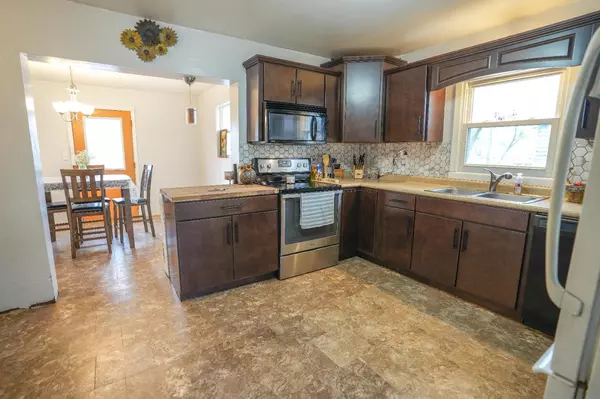 North Judson, IN 46366,209 E State ST