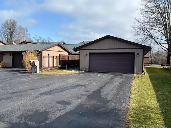 2204 Island DR,  Michigan City,  IN 46360