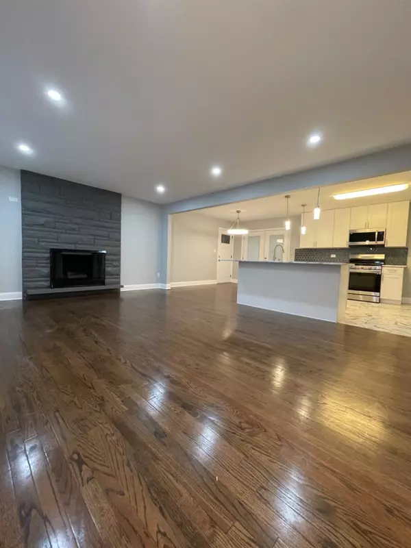 Gary, IN 46410,900 E 53rd AVE
