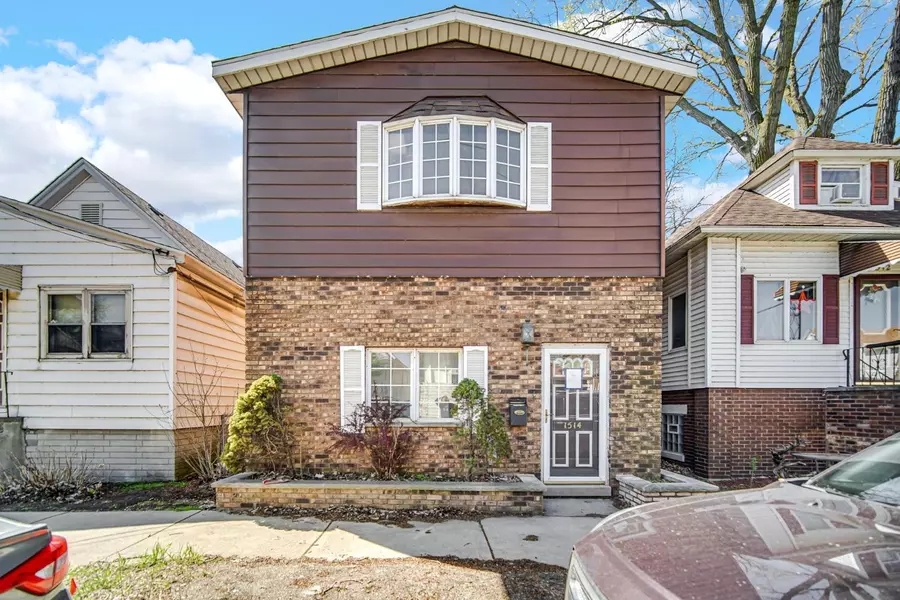 1514 Steiber ST, Whiting, IN 46394