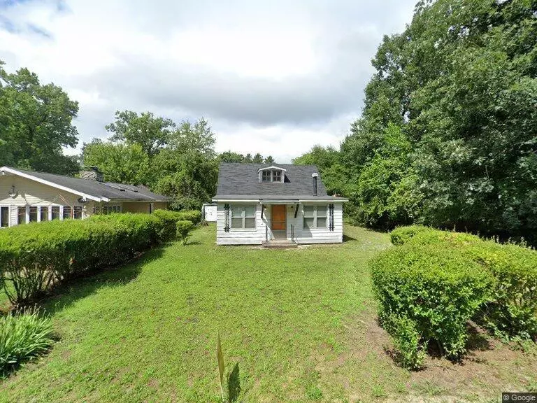 3803 S Woodland RD, Knox, IN 46534