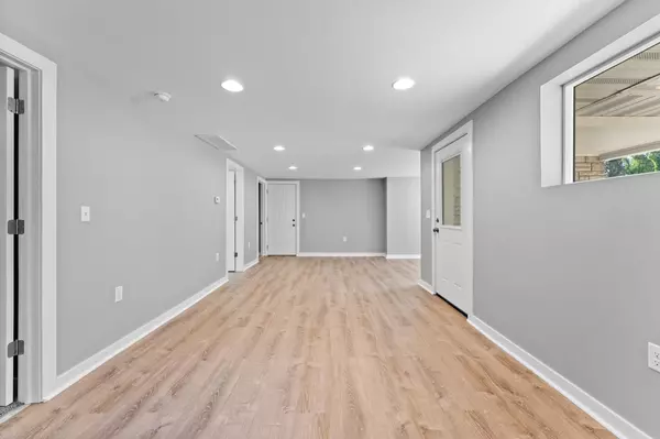 North Judson, IN 46366,3275 W 400