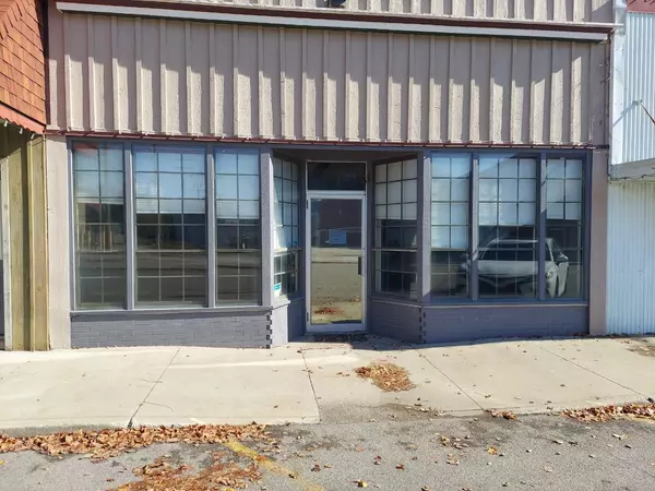 Kentland, IN 47951,107 N 3rd ST