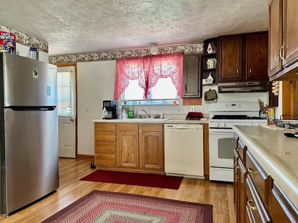Knox, IN 46534,701 S Shield ST