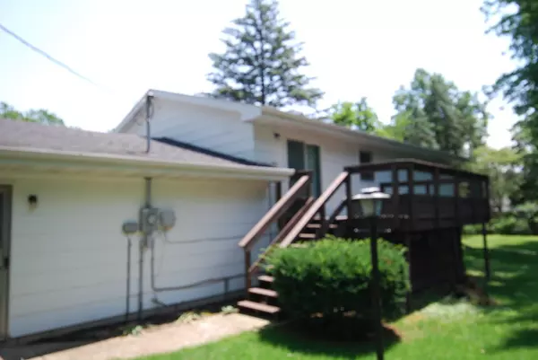 Michigan City, IN 46360,101 White Oak DR