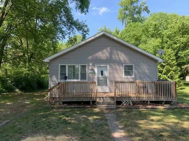 5068 E Grant ST, Knox, IN 46534