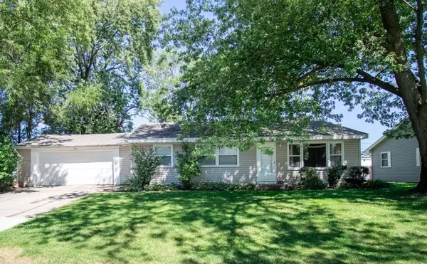 397 Raritan DR, Valparaiso, IN 46385