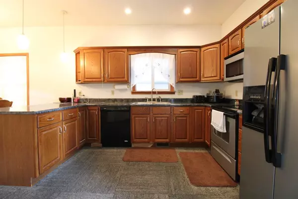 Knox, IN 46534,302 W Delaware ST