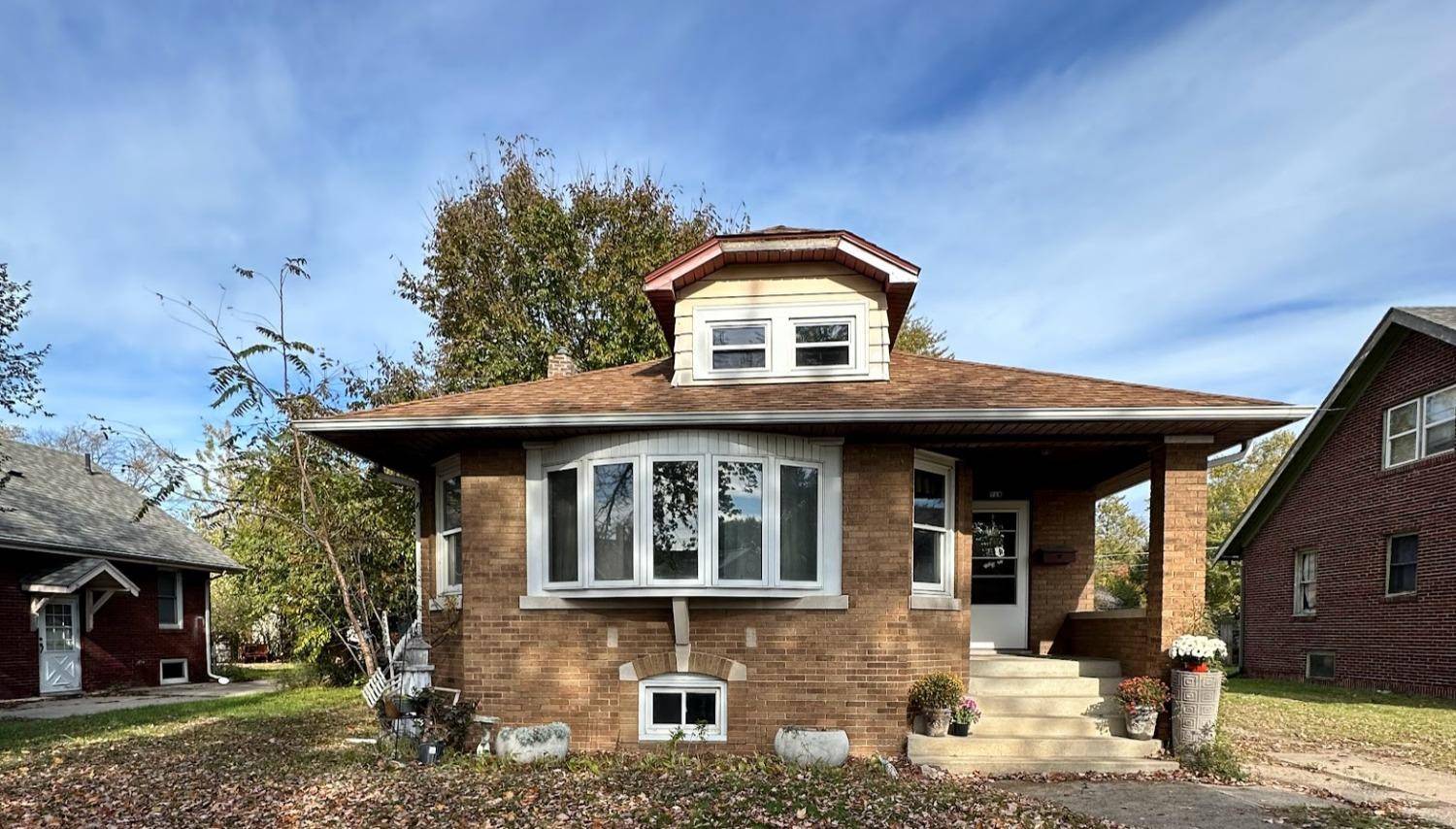 Michigan City, IN 46360,716 E Homer ST