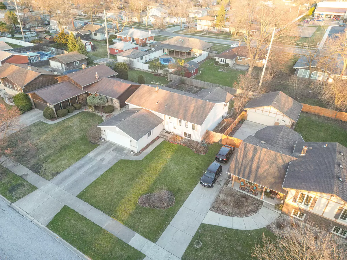 Munster, IN 46321,7935 Frederick AVE