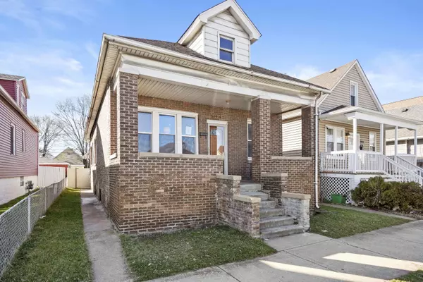 East Chicago, IN 46312,3916 Catalpa ST