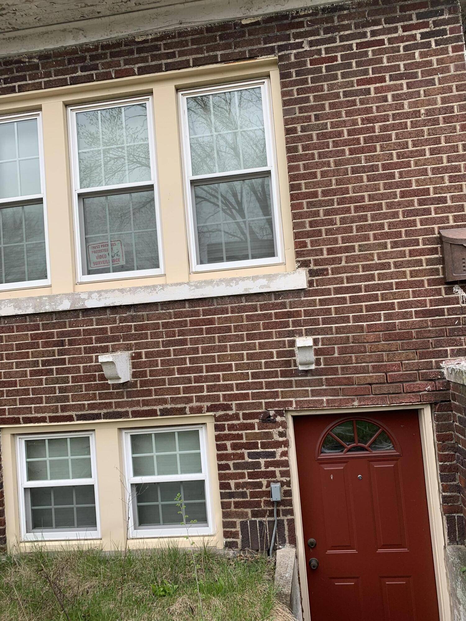 Gary, IN 46407,2057 E Pennsylvania ST