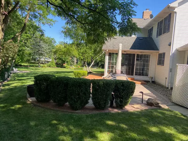 Valparaiso, IN 46383,3808 Waxwing CT