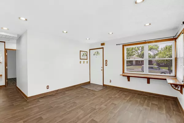 Hammond, IN 46323,6741 Leland AVE