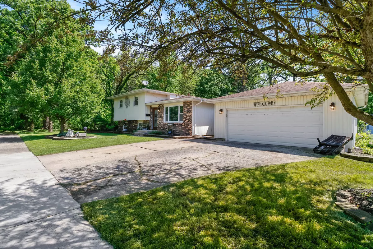 Hobart, IN 46342,257 Softwood DR