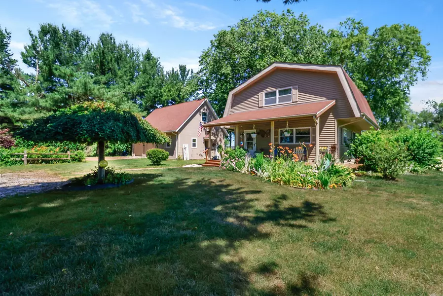 339 E Burdick RD, Chesterton, IN 46304