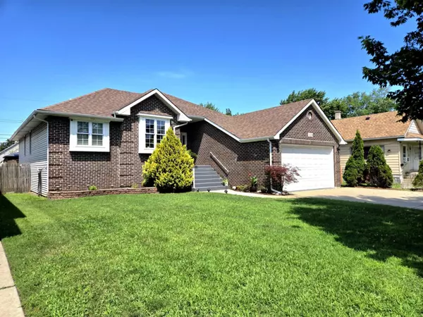 Hammond, IN 46327,4220 Henry AVE