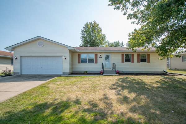 1684 Cardinal LN, Lowell, IN 46356