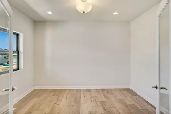 Valparaiso, IN 46385,1660 Forest Ridge DR