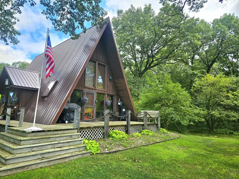 6620 E Frontage RD, Hamlet, IN 46532