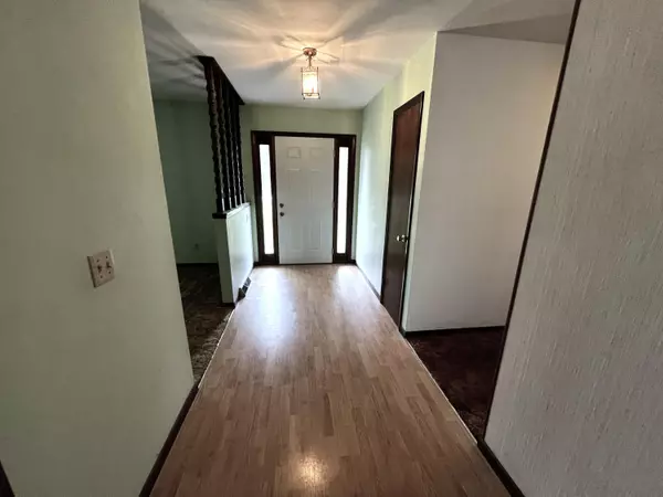 Rensselaer, IN 47978,8298 Oak Tree DR