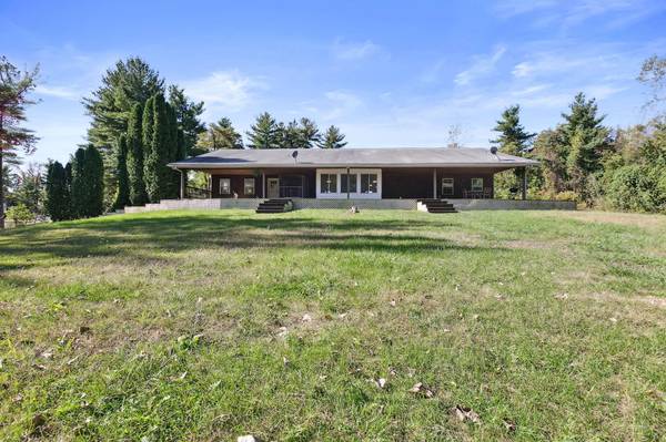 1931 W 450 North, La Porte, IN 46350