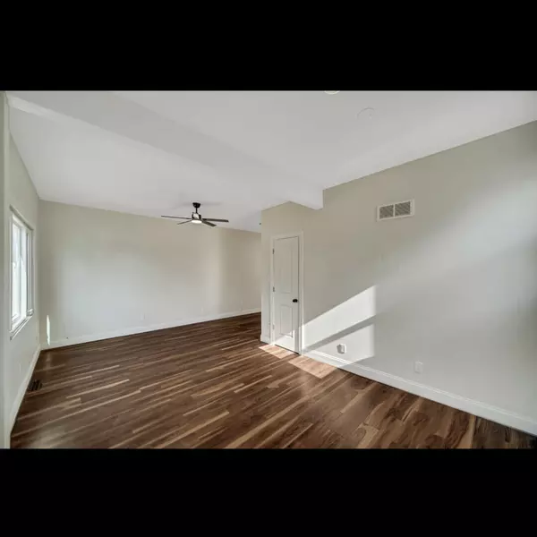 Hammond, IN 46327,4327 Baltimore AVE